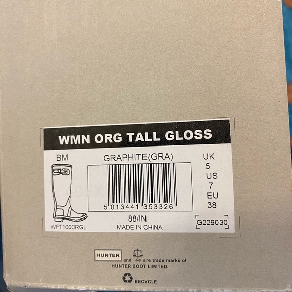 Women’s tall Hunter boots - size 7 - Picture 4 of 5